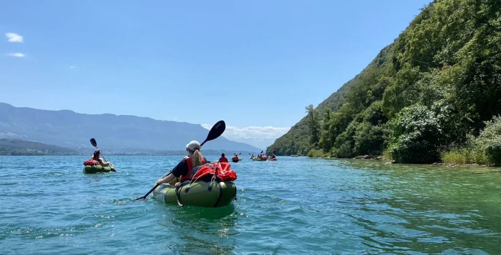 Navigation en packraft sur le lac du Bourget