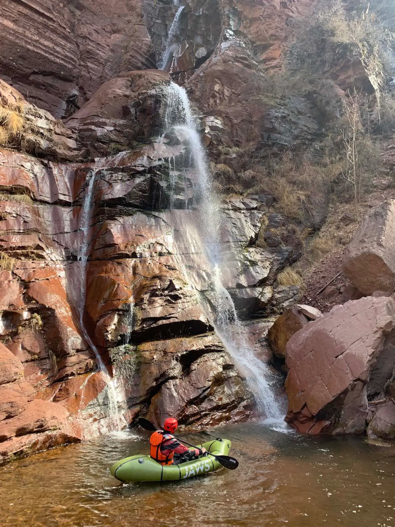 Découverte de la cascade des Gorges de Daluis