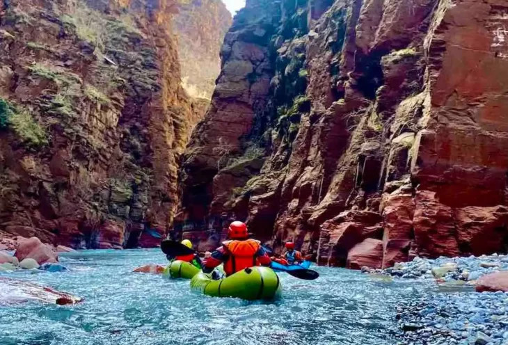 Gorges de Daluis – Aventure itinérante en packraft