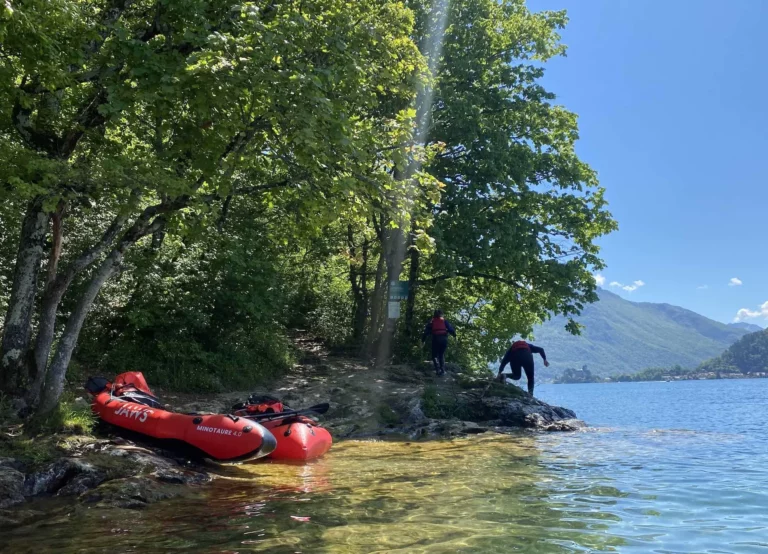 lac-annecy-packraft-blue secret